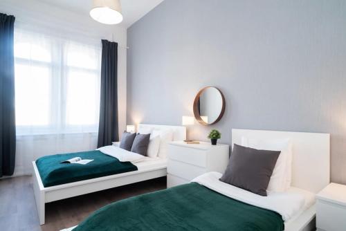 Large Apartment at Perfect Central Location - image 5