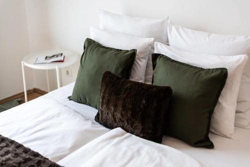Pleasant & Comfy Apartment in super location - image 11
