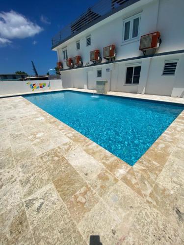 Sea Breeze Tunnel Hideaway 6 in Quebradillas
