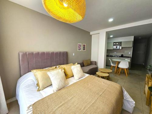 One-Bedroom Apartment image 6