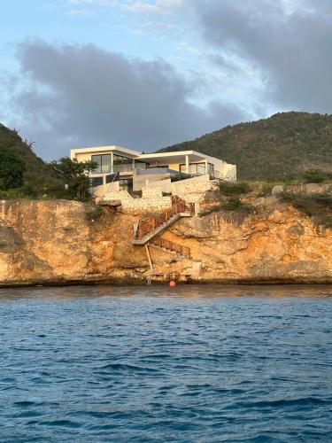 Oceanfront Private Pier waterfront Caribbean sea Villa