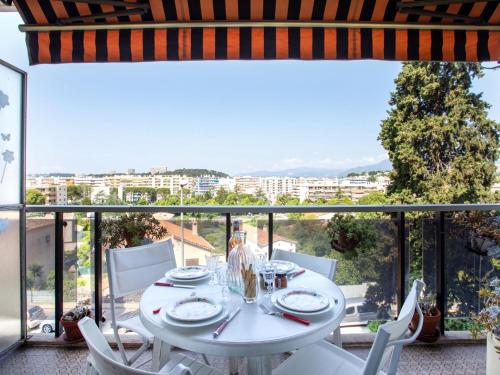 Apartment Parc lautin by Interhome - Location saisonnière - Cagnes-sur-Mer