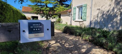 Iekārtas, Les fins bois in Gondeville