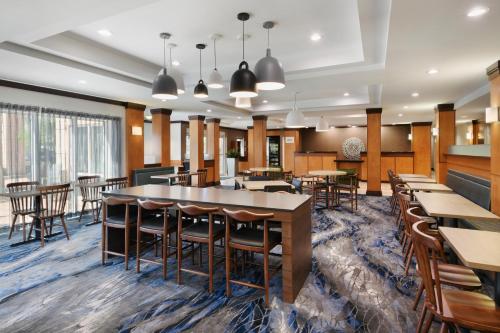 ล็อบบี้, Fairfield by Marriott Inn & Suites Fort Pierce in ฟอร์ตเพียร์ซ (FL)