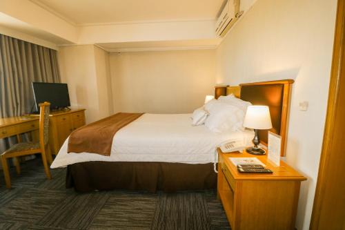 Single Room image 2