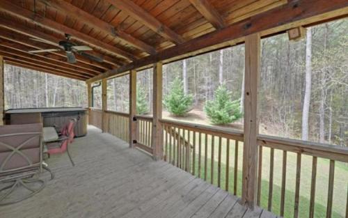 Horse Collar Lodge - Ducktown in Copperhill, USA