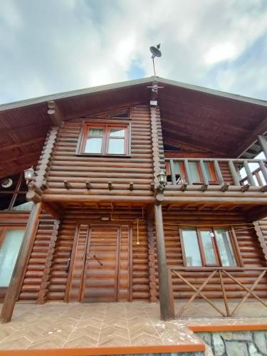 Chalet's lake_Bolu Abant _log house