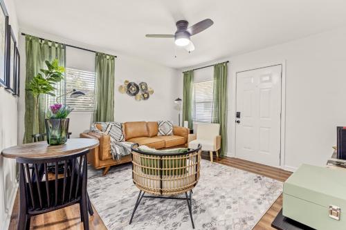 Charming 3br Midtown Close To Downtown, Fsu & Fam Charming 3br Midtown Close To Downtown, Fsu & Fam
