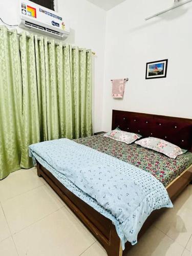 Laxmi Niwas Homestay (3 Deluxe Rooms With Kitchen)