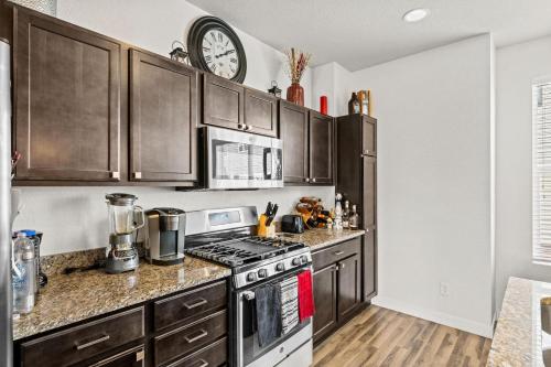 Uptown Avenue - Broomfield in Broomfield
