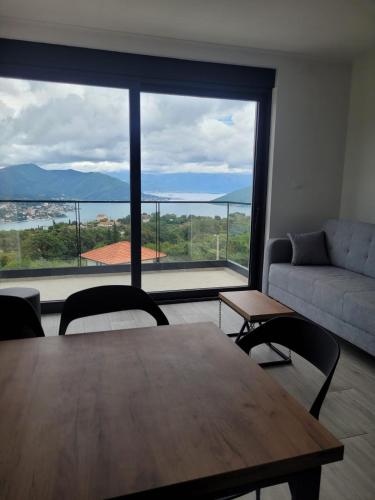 Bay View Village -Villa Eléanora 4 (Bay View Village -Villa Eleanora 4) in Zvinje