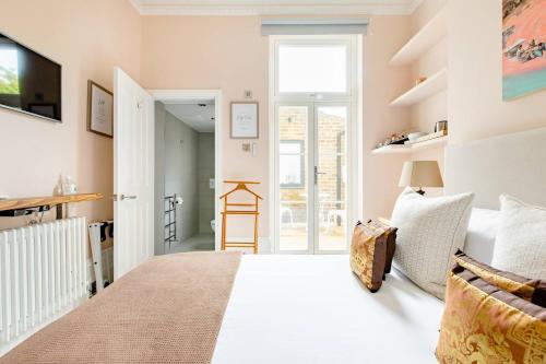 Luxury King-Bed EnSuite with Quiet Private Patio, Londýn (fotografie 3)