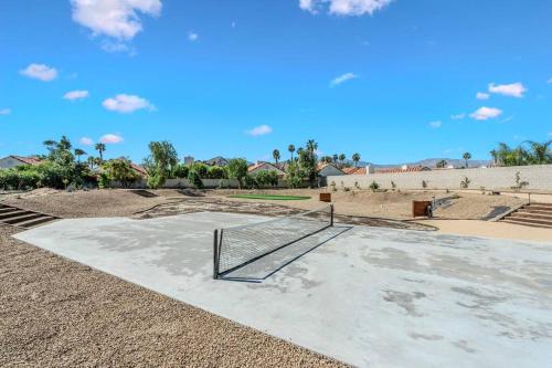 Coachella/Stagecoach Palm Desert Oasis in Palm Desert, USA