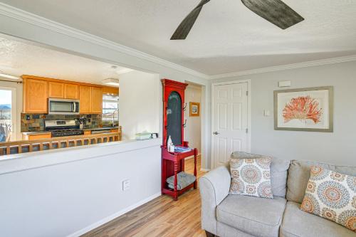 Pet-Friendly Buena Vista Home Mtn-View Yard! - main image