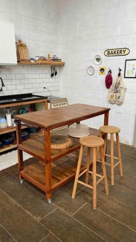 Rancho Baluarte, com piscina! Divisa SP/PR