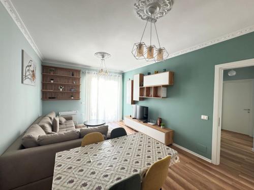 Luir's Apartment, Tirana (photo 5)