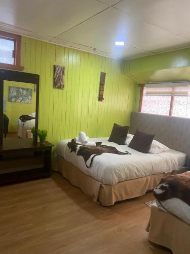 Basic Triple Room
