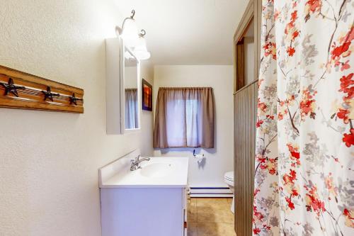 Country Cottage in Seneca Falls, USA
