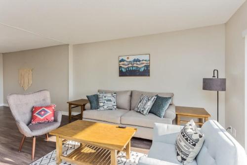 Bargain Memphis apartment w HDTV & WiFi in Memphis, USA