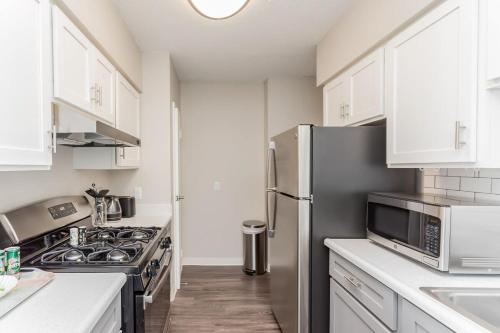 Bargain Memphis apartment w HDTV & WiFi in Memphis, USA