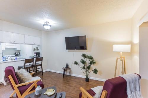Affordable downtown Memphis apartment w views in Memphis, USA