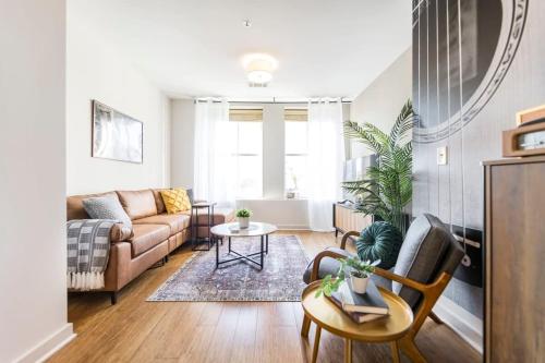 Sleek Apt in Historic DT Macon in Macon, USA