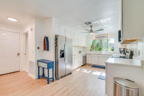 Riverfront Home with Boat Dock and Kayaks! in Crystal River, USA