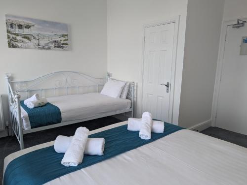 Acqua Beach Weymouth - image 10