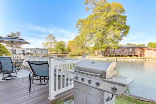 Waterfront Myrtle Beach Retreat with Pool Access!