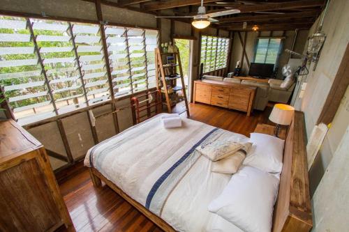 . The Shack - Quaint, pet-friendly cottage in 1770