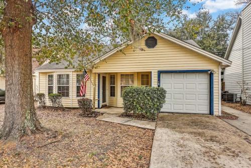 The Groovy Getaway on Garfield The Groovy Getaway on Garfield