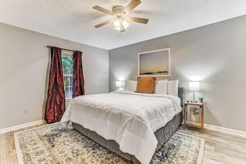 The Groovy Getaway on Garfield The Groovy Getaway on Garfield