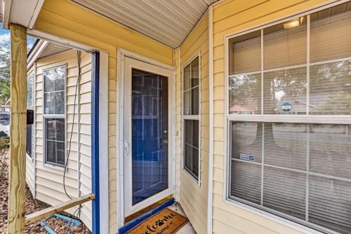 The Groovy Getaway on Garfield The Groovy Getaway on Garfield