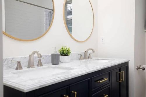 Norwood Nugget-Tee Off at Top Golf Historic Charm - main image