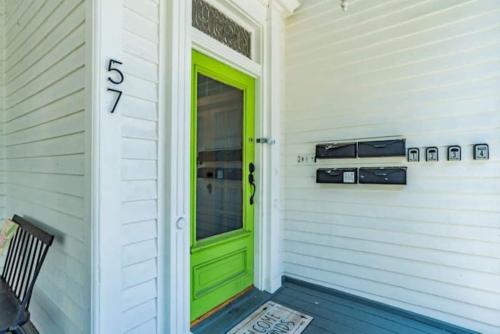 Dauphin District Darling #3-Downtown Restaurants - image 7