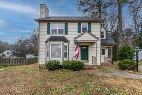 Relaxing Raleigh Retreat in Raleigh, USA