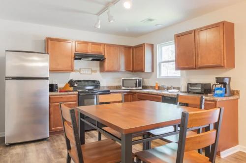 The Modern Guest House Benning in Your Backyard in وسط مدينة كولومبوس