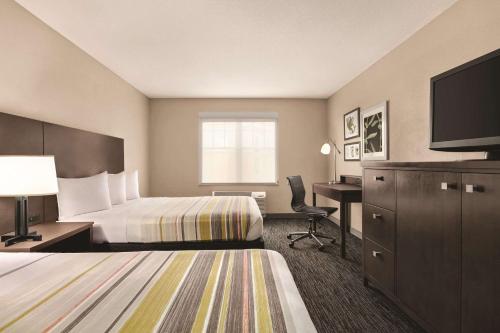 Country Inn & Suites by Radisson, Tampa-Brandon, FL