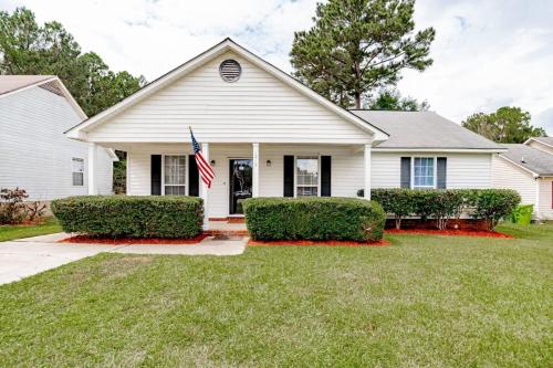 Idyllic in Irmo-Close to Lake Murray-Ft Jackson-Outdoor Adventures in Irmo, USA