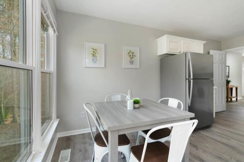 Trailwood Knoll Hideaway in Raleigh, USA