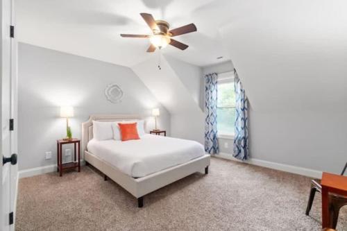 The Campbell Carriage House - image 4