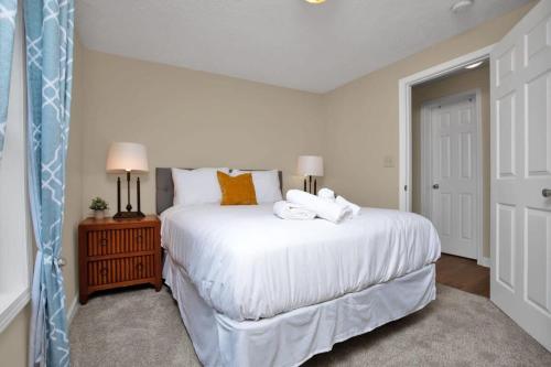 The Precious Pearl- Close to downtown, Ft Bragg, in Fayetteville, USA