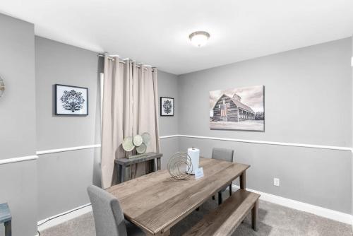 Near Hospital&Dining-Beds on Broadmoor- Both Units in Birmingham, USA