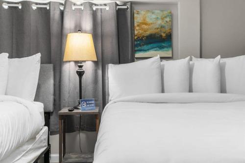 Near Hospital&Dining-Beds on Broadmoor- Both Units in Birmingham, USA