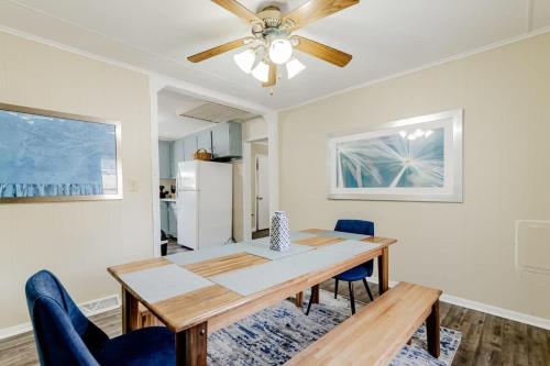 Adorable on Taylor-15 mins to Downtown--- Front Unit, Columbia