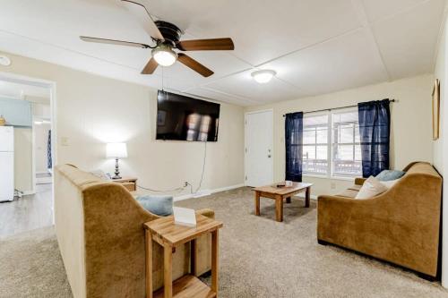 Adorable on Taylor-15 mins to Downtown--- Front Unit, Columbia (photo 3)