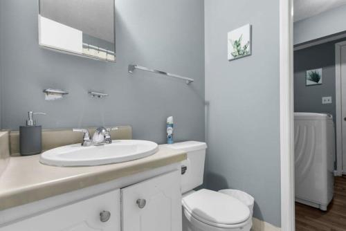 5 Mins from Uptown & Near Airport- Norwood Nest in Birmingham, USA