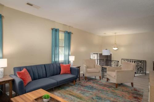 The Monterey Maison-20min N of Downtown 6BR - image 12