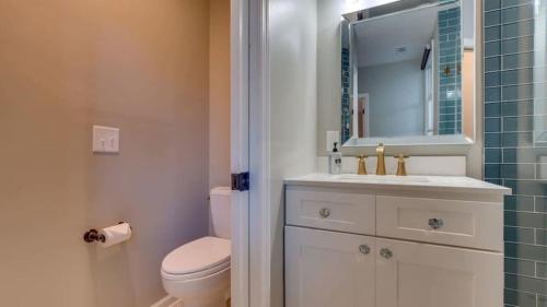 Swanky Savannah Style With Old World Charm-Walk to Bonaventure - image 7