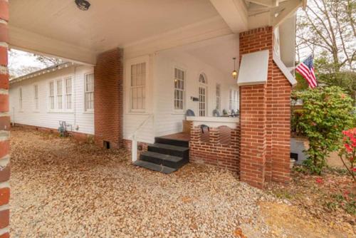 Near Downtown Parks & Museum - Midtown Two-Units